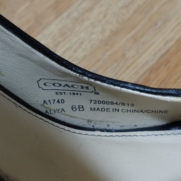 Coach Aliya Logo Peek Open Toe Heels 6B - Picture 12 of 16